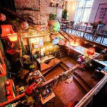 Kopstootbar À l'intérieur