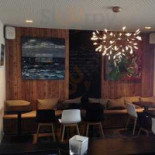 Le Bistro De Jean Phi À l'intérieur