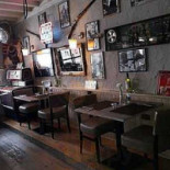 Praat- En Eetcafé Memphis À l'intérieur