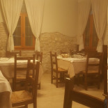 Chez Georges À l'intérieur