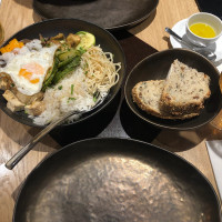 De Witte Haas Comida