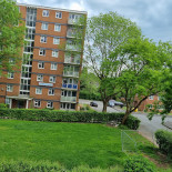 Cafe De Paris Exterior