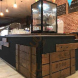 Het Hemelsbreed Verschil À l'intérieur