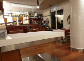 Blunch À l'intérieur