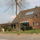 Pavillon Chinois Exterior