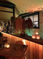 Loteling À l'intérieur