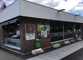 Cafe Des Musees Exterior