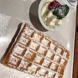 Colonel Louise Nourriture