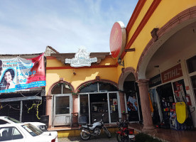 Nero T'avola Exterior