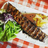 Amadeus Lozer Comida