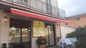 Het Burgerhuis Exterior