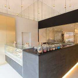 Het Hol Van Pluto Dentro