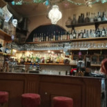 Mayta À l'intérieur