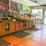 Coune'ke À l'intérieur