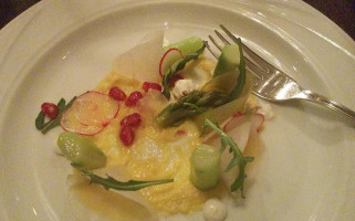 De Pompstee Roden Nourriture