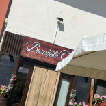 Carre D'herbes Exterior