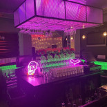 Crusio Thee B.v. À l'intérieur