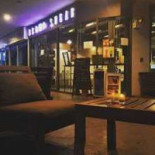 Le Transeurope À l'intérieur