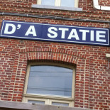 D'a Statie Exterior