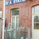D'a Statie Exterior