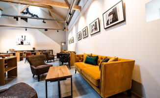 Le Lieu À l'intérieur