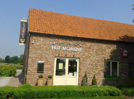 Hutmoment Exterior