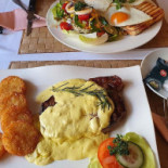 Café Au Calvaire Comida