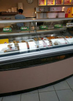 Roal Frituur inside