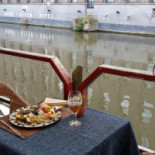 Panda À l'intérieur