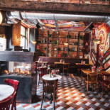 Bavet À l'intérieur