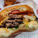 Eetcafee Elvire Nourriture