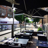 Wine Dine Extérieur