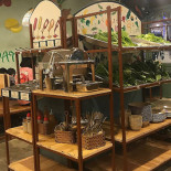 Wijncafé Pinot À l'intérieur