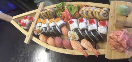 Top Sushi Comida