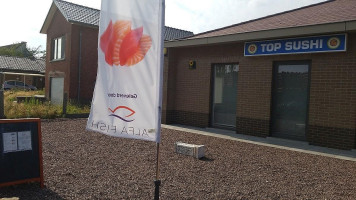 Top Sushi Exterior