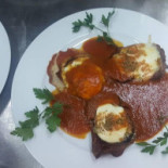 Autentico Nourriture