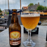 Jonas In Den Walvis drink