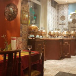 Anarkali À l'intérieur