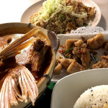 Villa La Ruche Comida