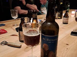 Aux Ecuries De La Reine