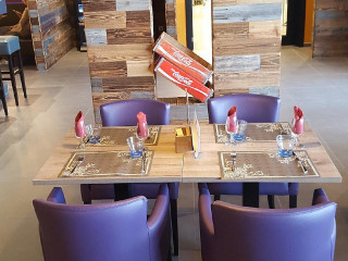 Aux Portes De La Gaume Brasserie/