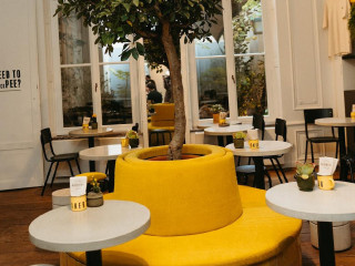 Boker Tov Gravensteen