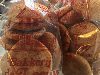 De Leeuw's Warme Bakkerij