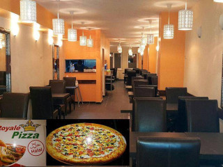 Royale Pizza