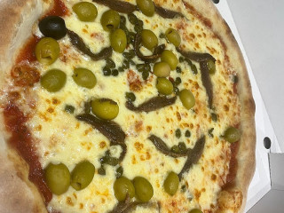 Pizza Fiorentina