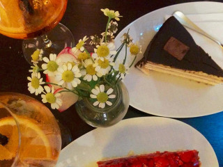 Basiel Urban Greenhouse