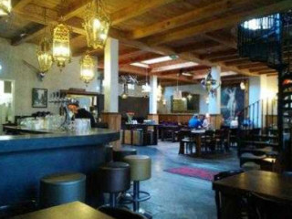 Het Raadhuis Grand Café