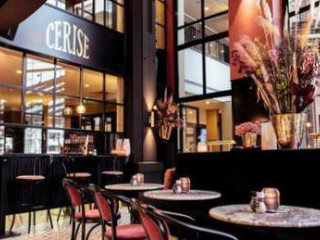 Cerise Grand Café