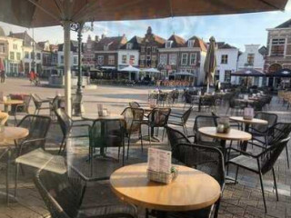 Alberts Eten Drinken