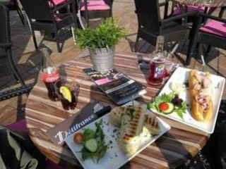 Delifrance Almere Stationsplein